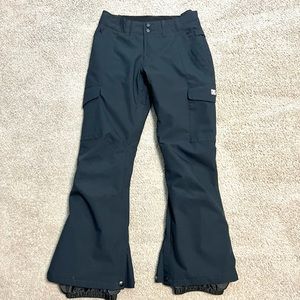 Men’s DC snowboarding pants black x small